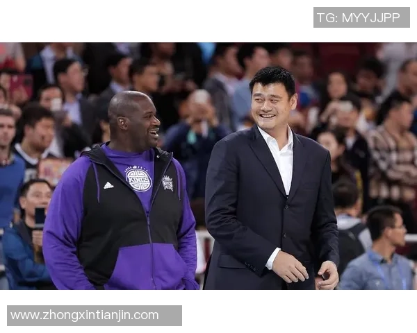 詹姆斯与姚明的巅峰对决：篮球巨星的传奇碰撞与友谊之路