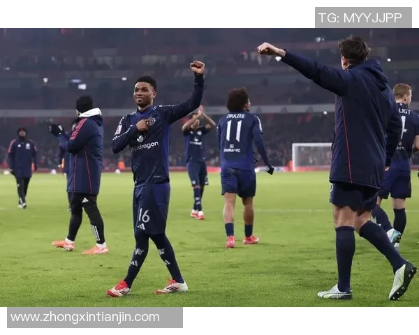 足总杯决赛曼联大胜切尔西点球大战成焦点瞬间引发全场沸腾