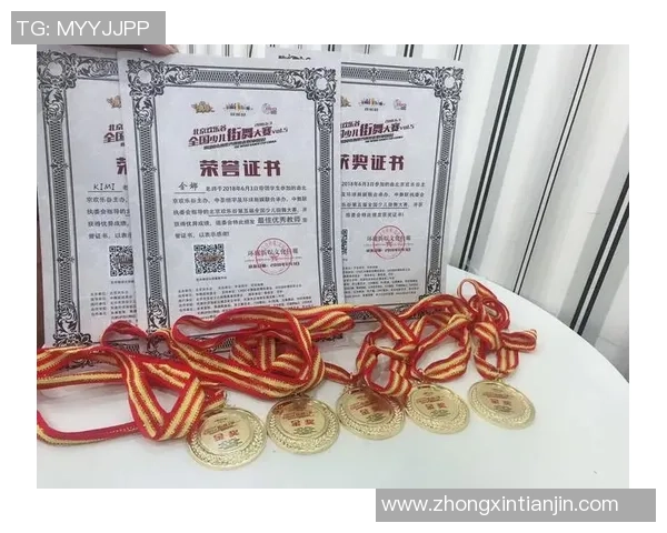 重庆攀岩队在全国街舞大赛积分榜中以60分稳居第一名引发关注 重庆攀岩队在全国街舞大赛积分榜中以60分稳居第一名引发关注