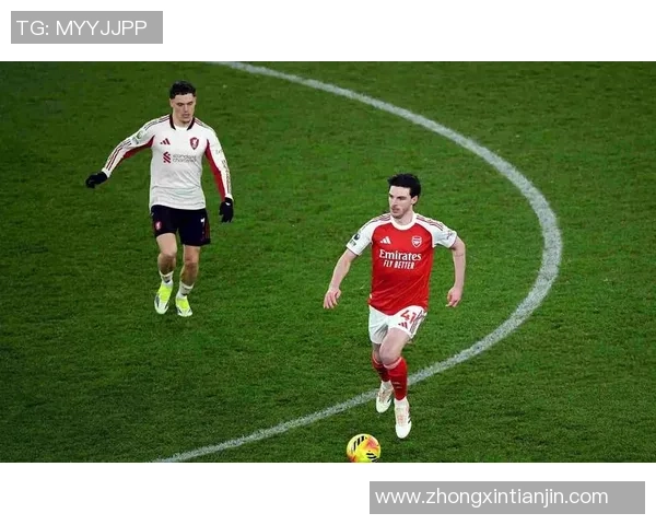 世界杯激战利物浦险胜波尔图神扑引发争议判罚全场沸腾