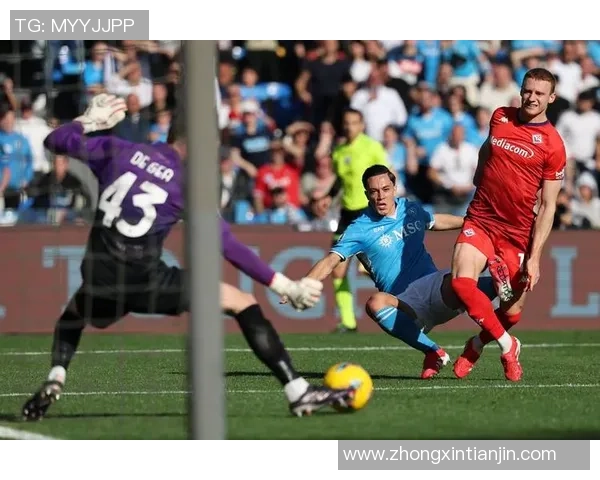 世界杯冷门时刻那不勒斯逆转多特蒙德引发全场震撼