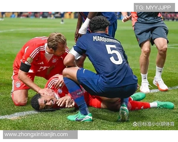 德甲激战:巴黎圣日耳曼险胜曼城引发争议判罚全场沸腾 德甲激战:巴黎圣日耳曼险胜曼城引发争议判罚全场沸腾